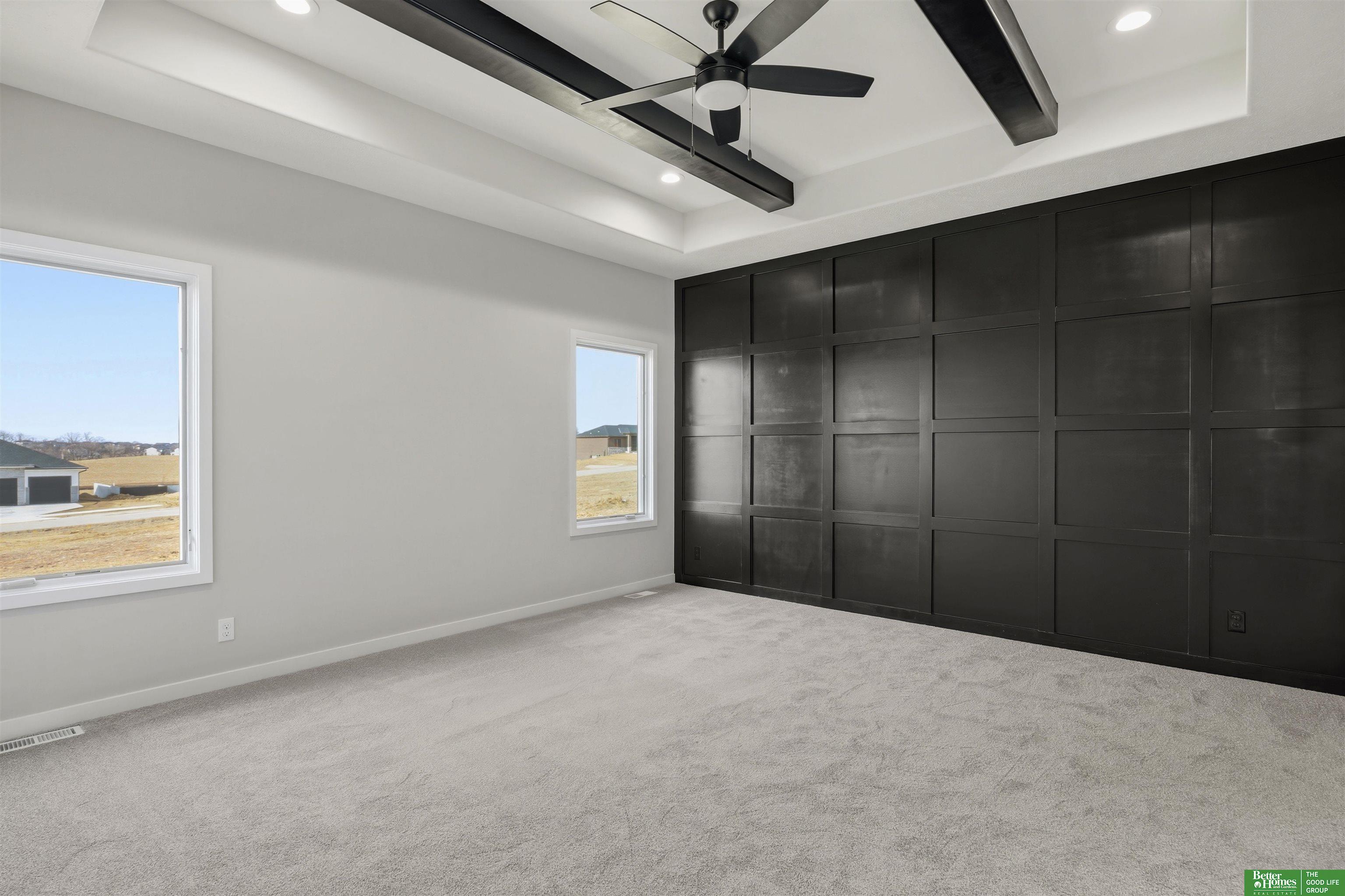 5610 N 198th Street, Elkhorn, NE, 68022