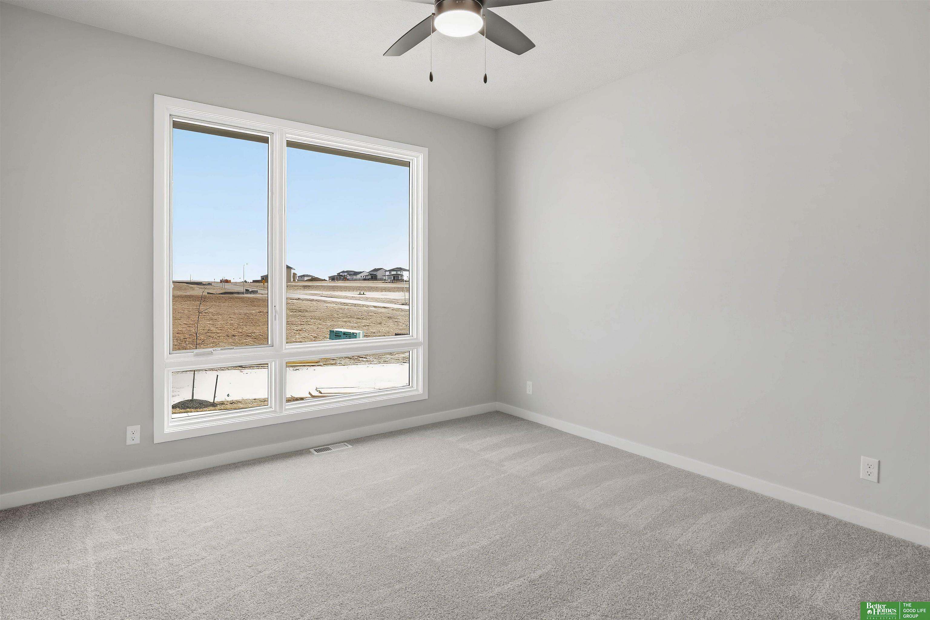 5610 N 198th Street, Elkhorn, NE, 68022