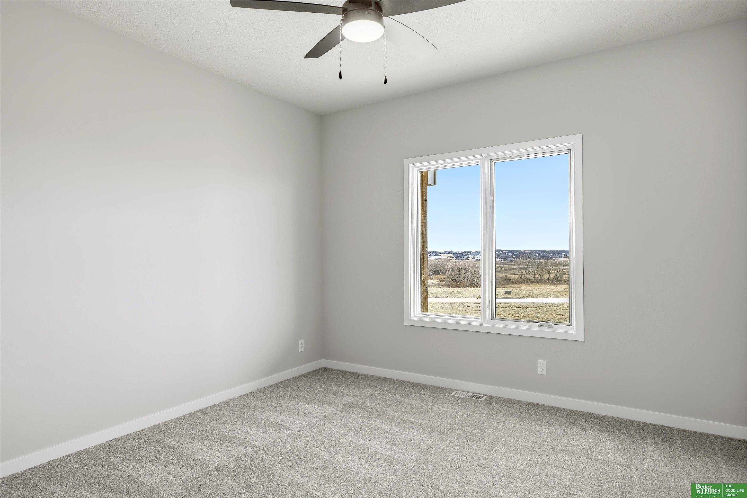 5610 N 198th Street, Elkhorn, NE, 68022