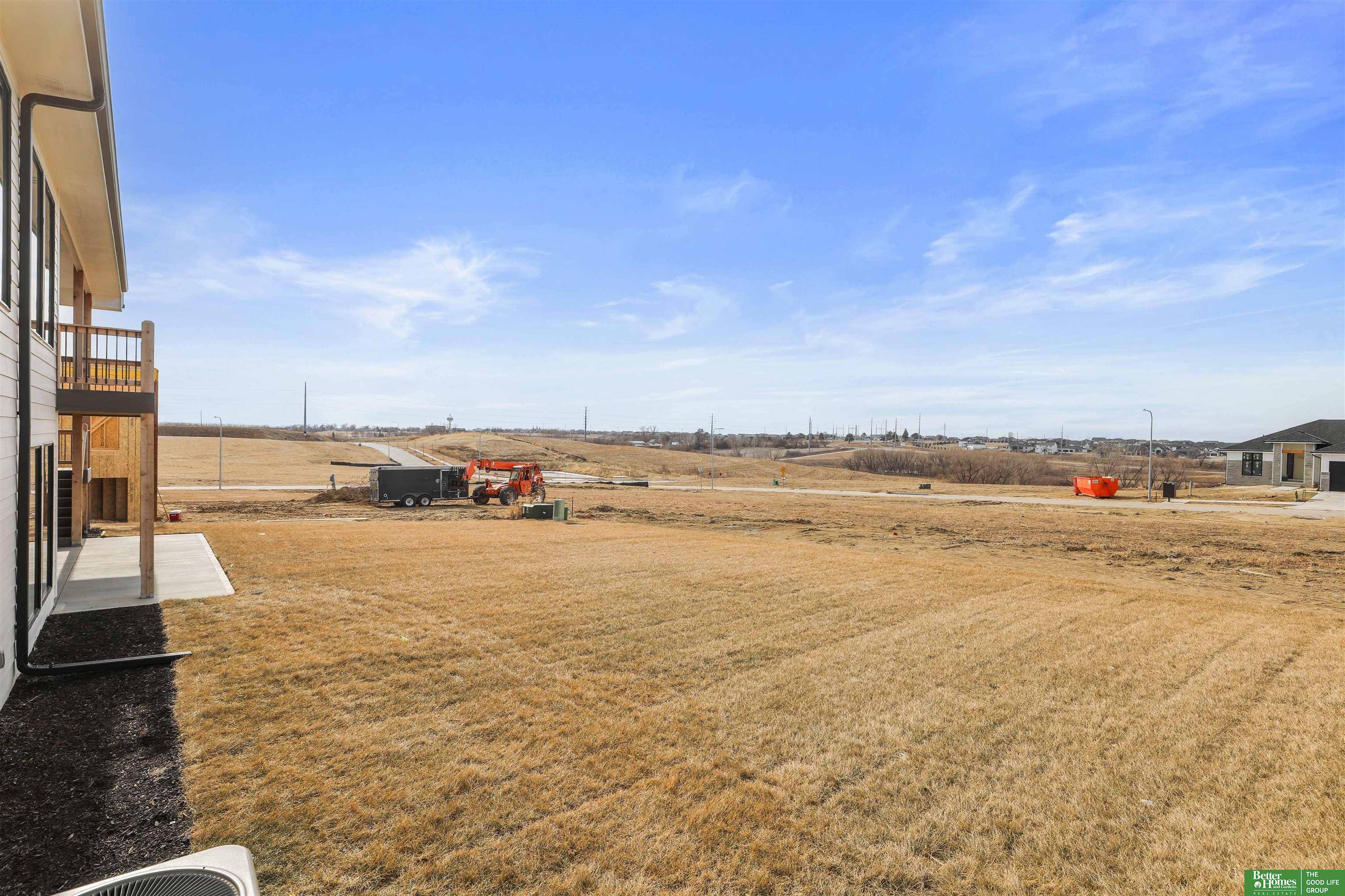 5610 N 198th Street, Elkhorn, NE, 68022