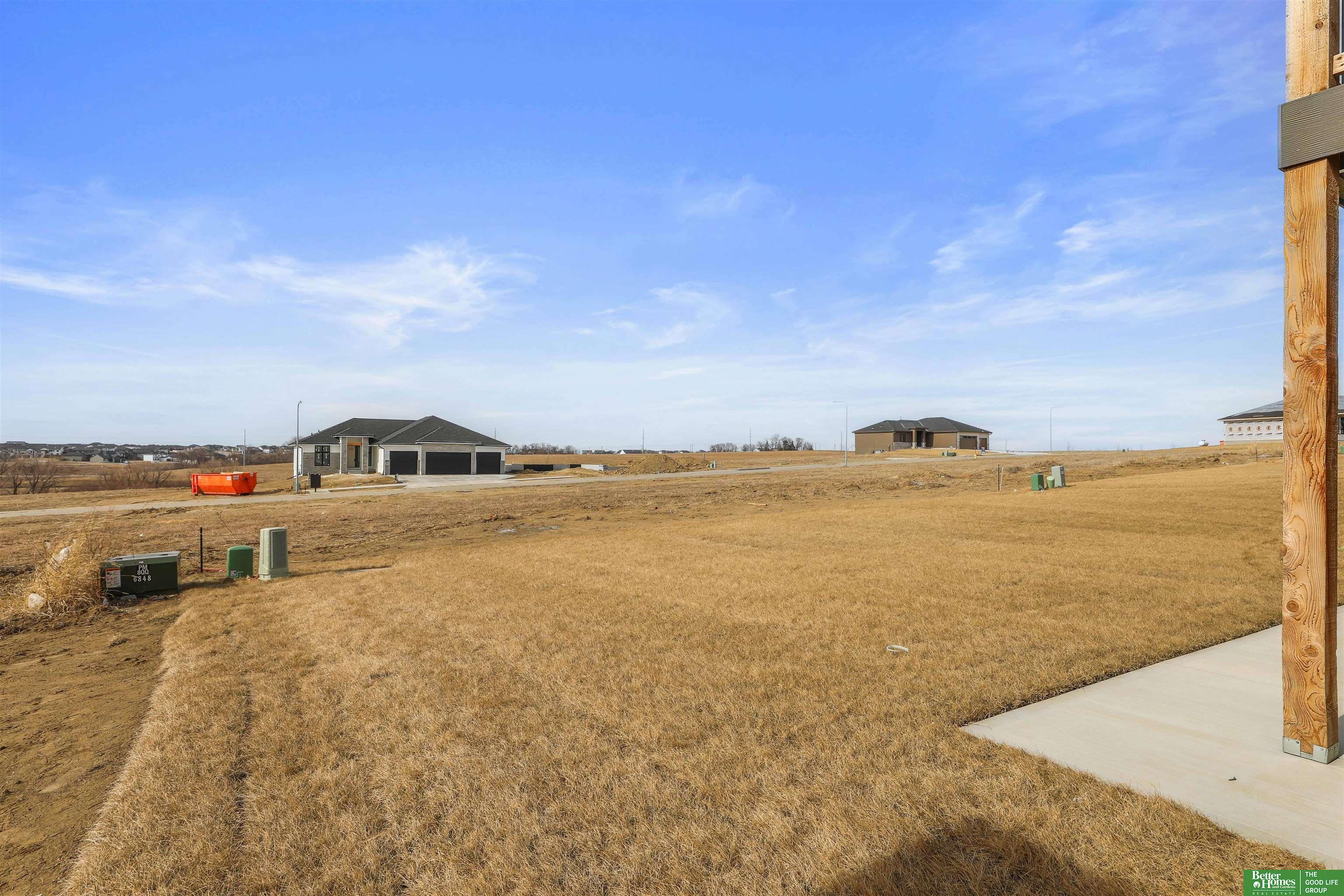 5610 N 198th Street, Elkhorn, NE, 68022