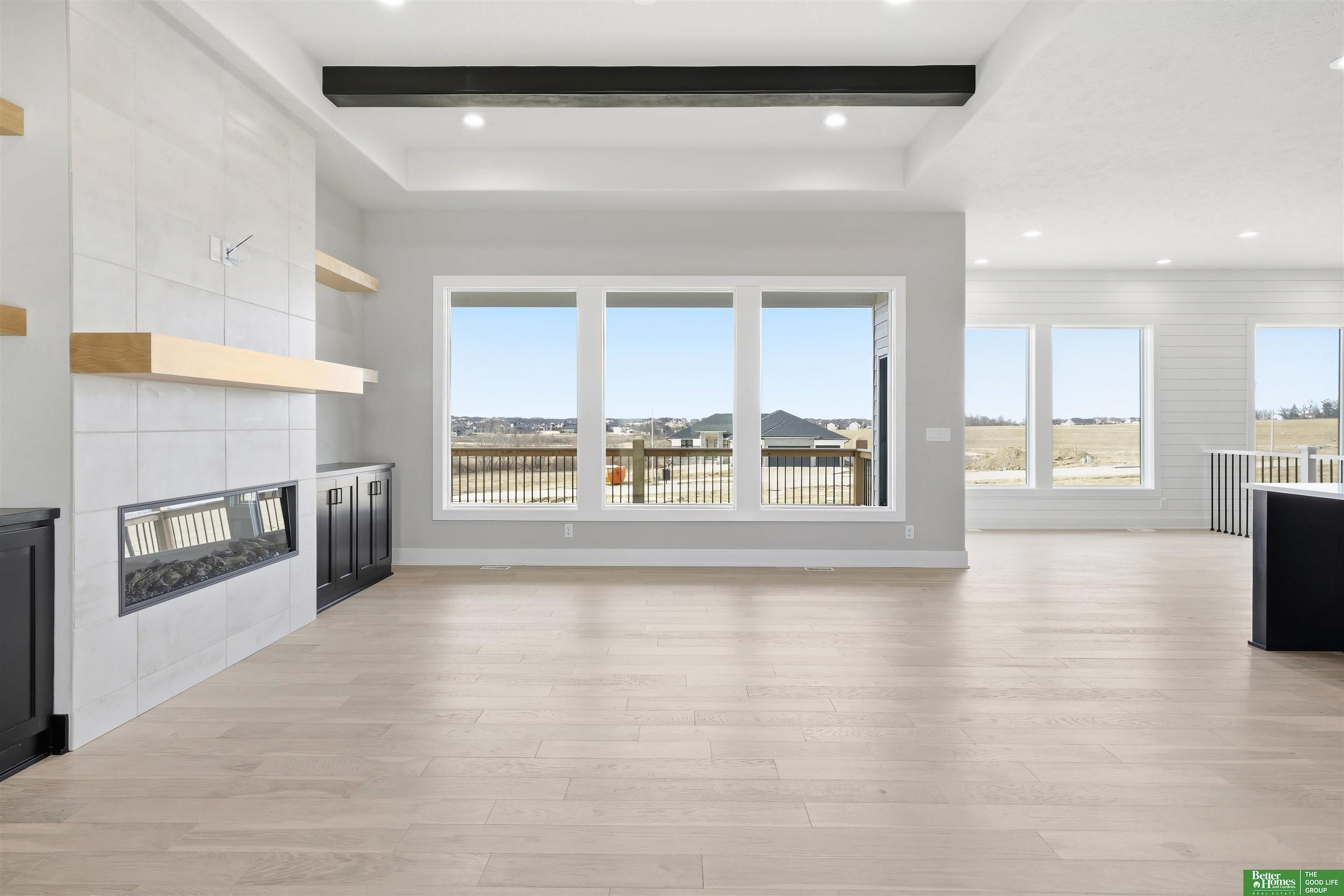 5610 N 198th Street, Elkhorn, NE, 68022