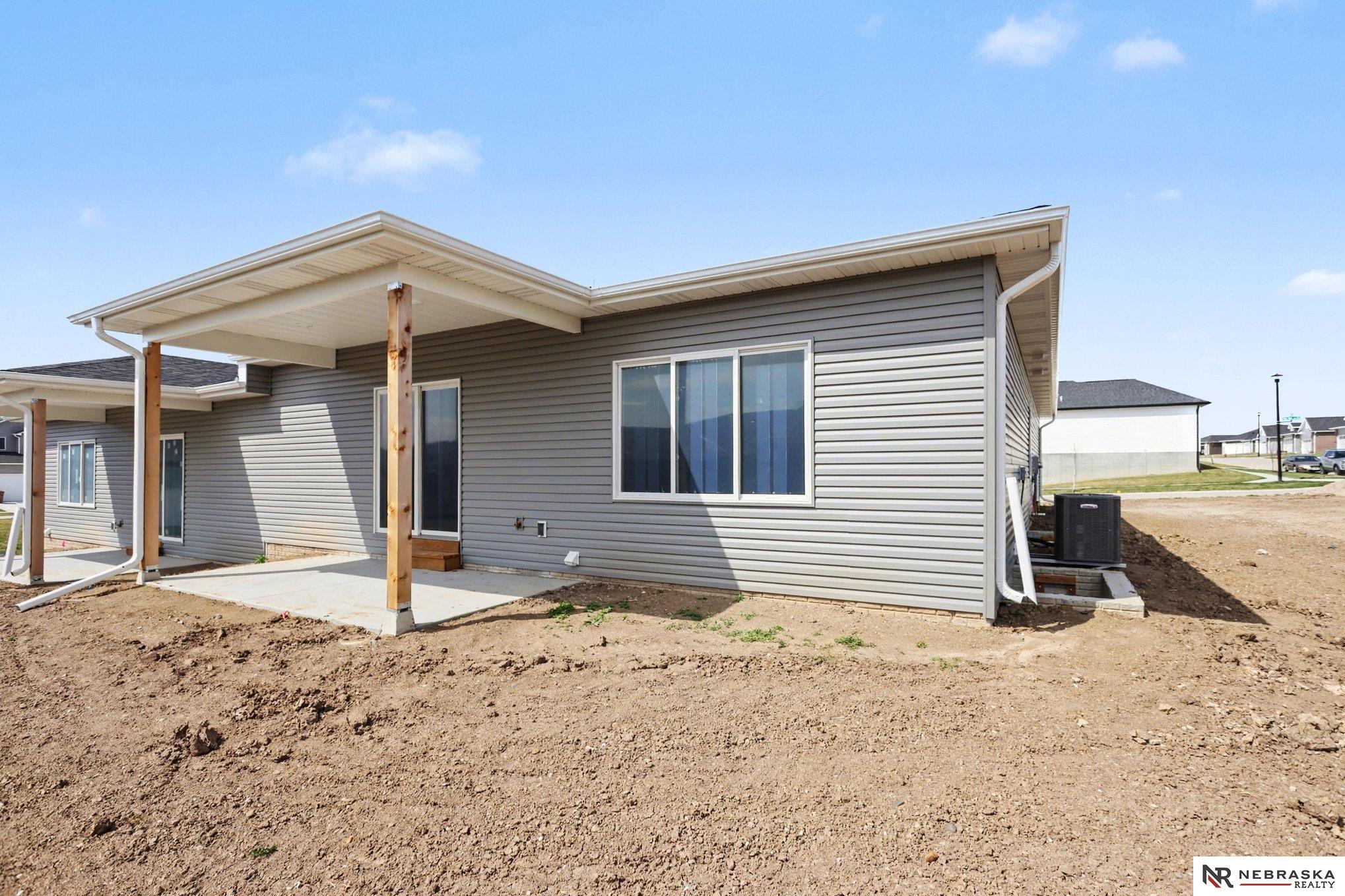 9433 Far Niente Lane, Lincoln, NE, 68526