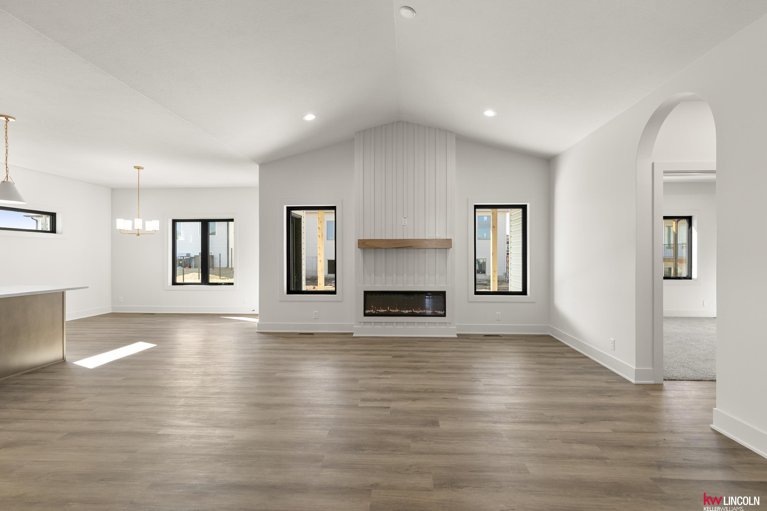 605 108 Street, Lincoln, NE, 68527