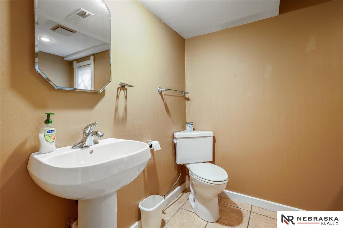 8200 24th Street, Lincoln, NE, 68523