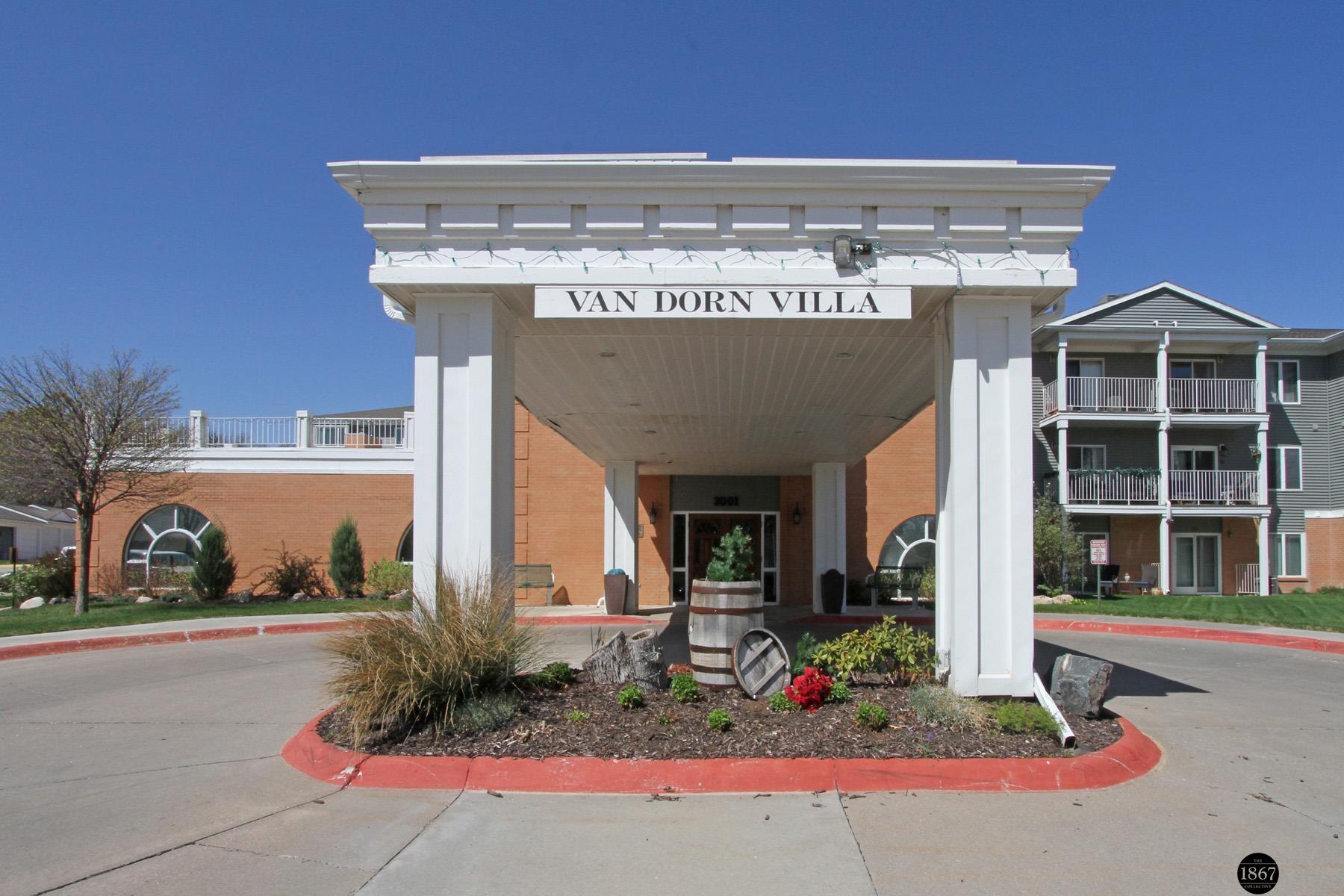 3001 S 51st Street 535