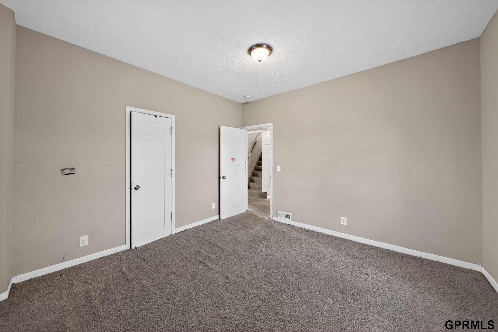 2504 Hartman Avenue, Omaha, NE, 68111