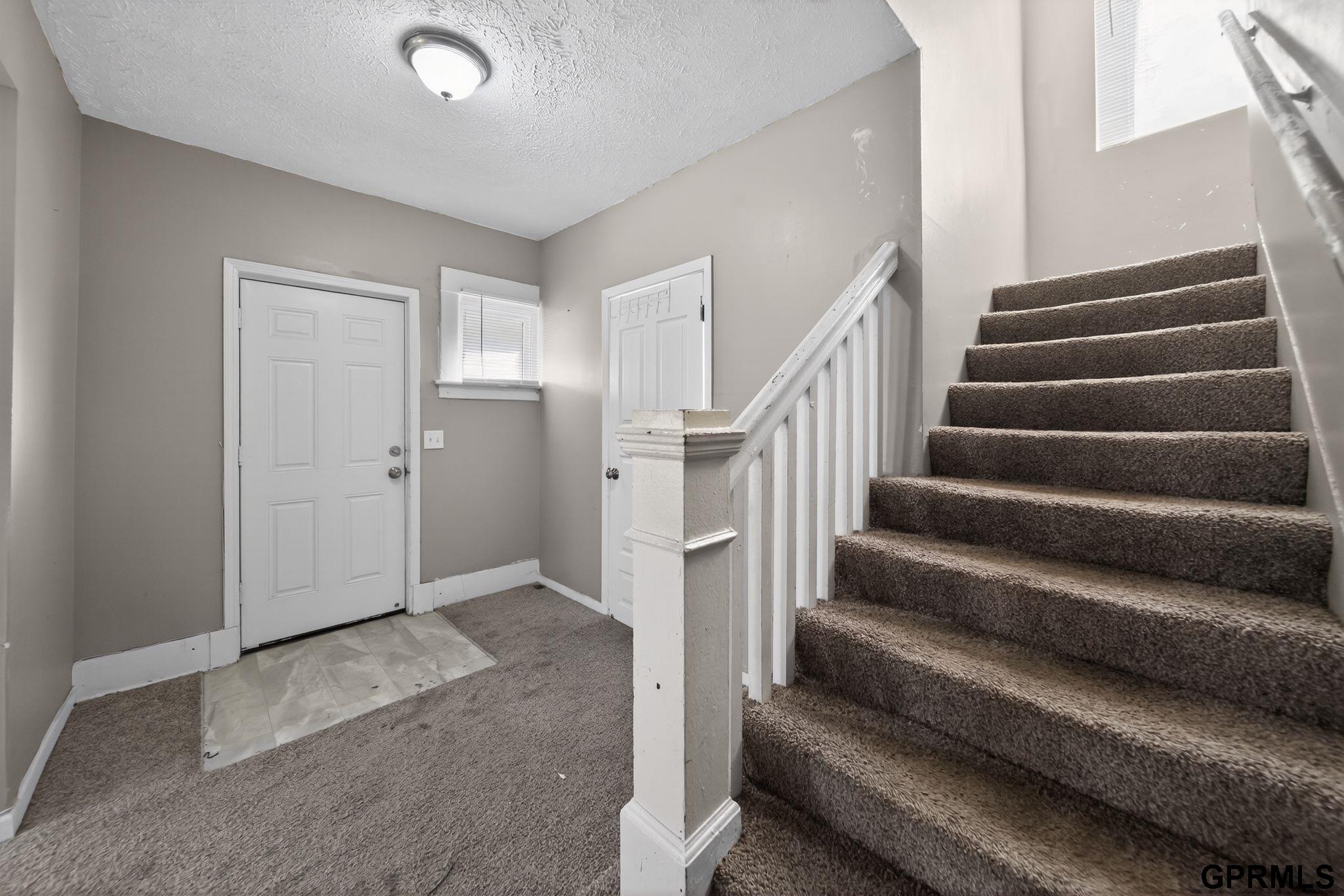 2504 Hartman Avenue, Omaha, NE, 68111