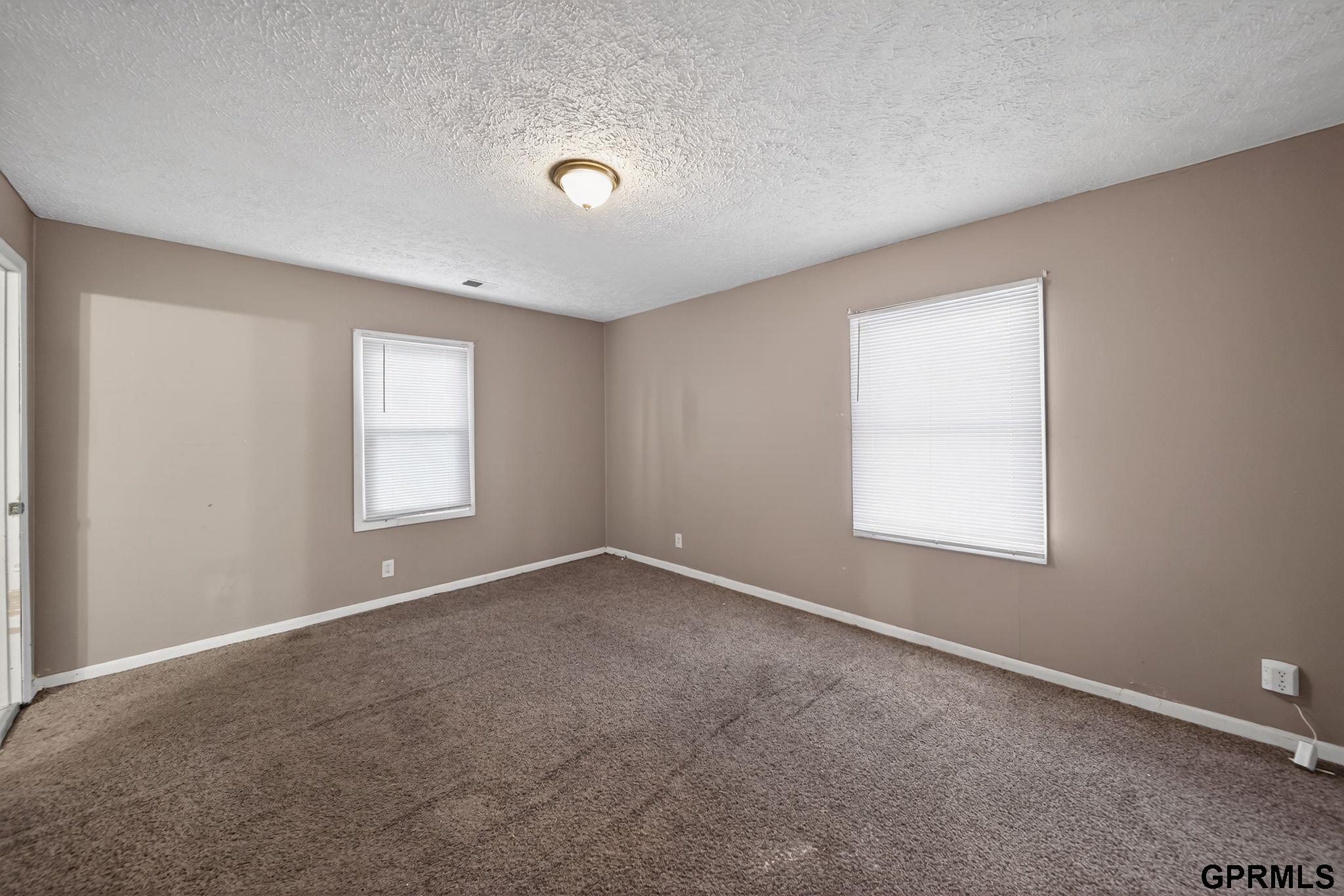 2504 Hartman Avenue, Omaha, NE, 68111