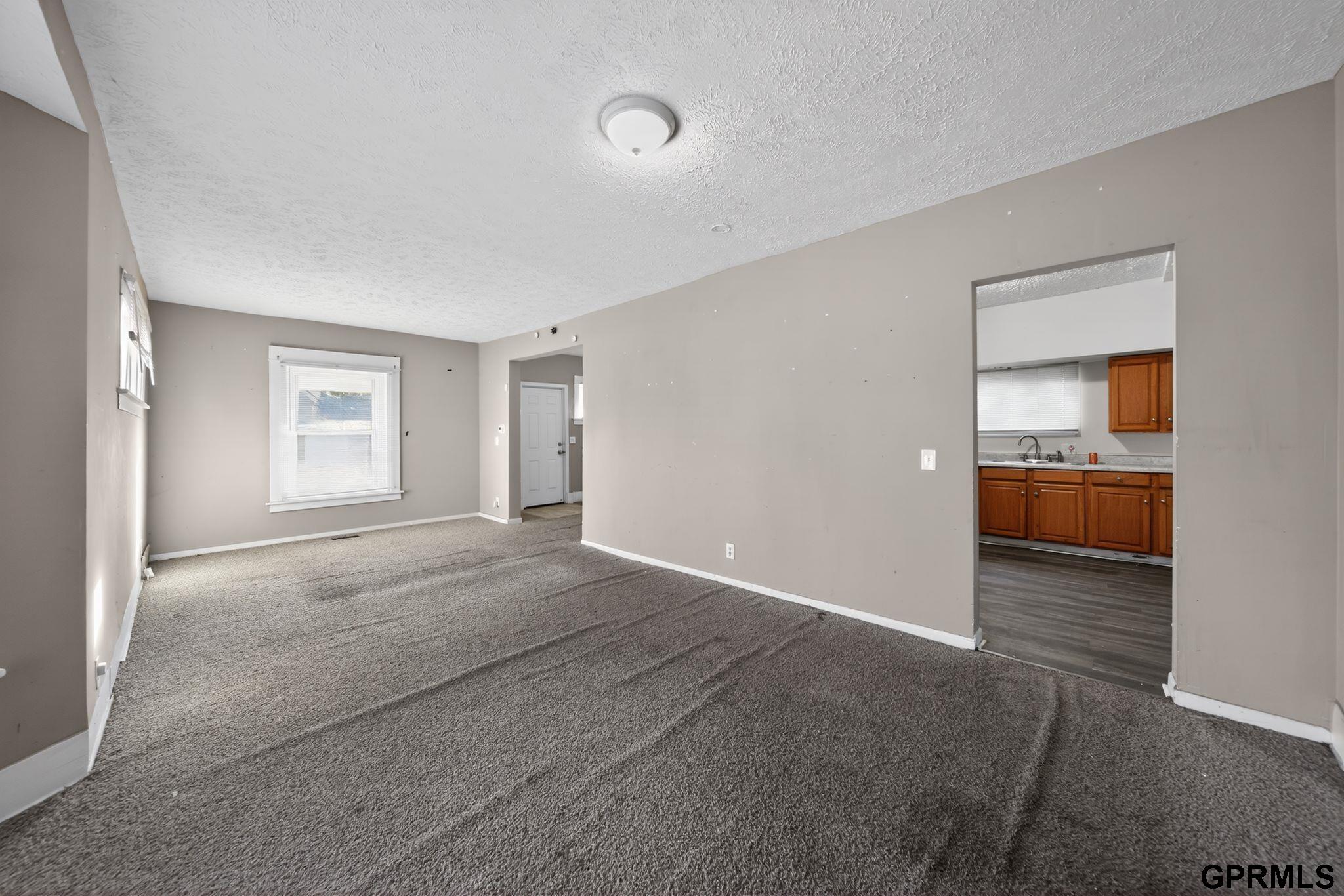 2504 Hartman Avenue, Omaha, NE, 68111