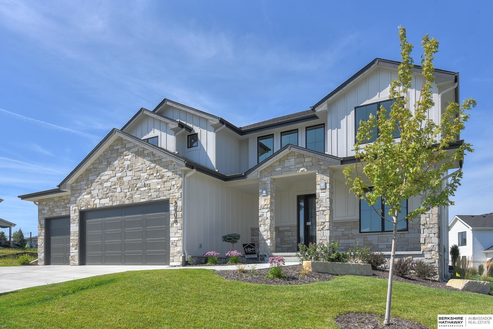 3509 219th Avenue, Elkhorn, NE, 68022
