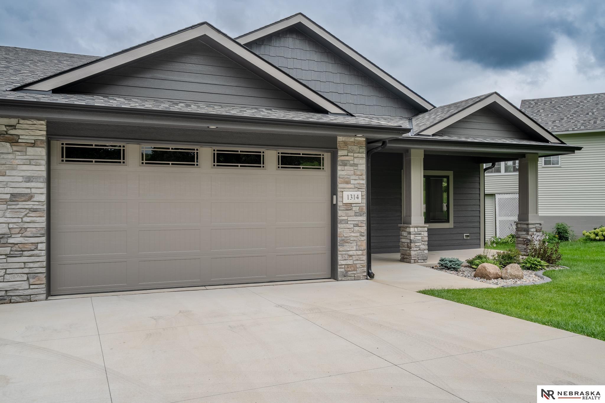 1314 Maple Drive, Blair, NE, 68008