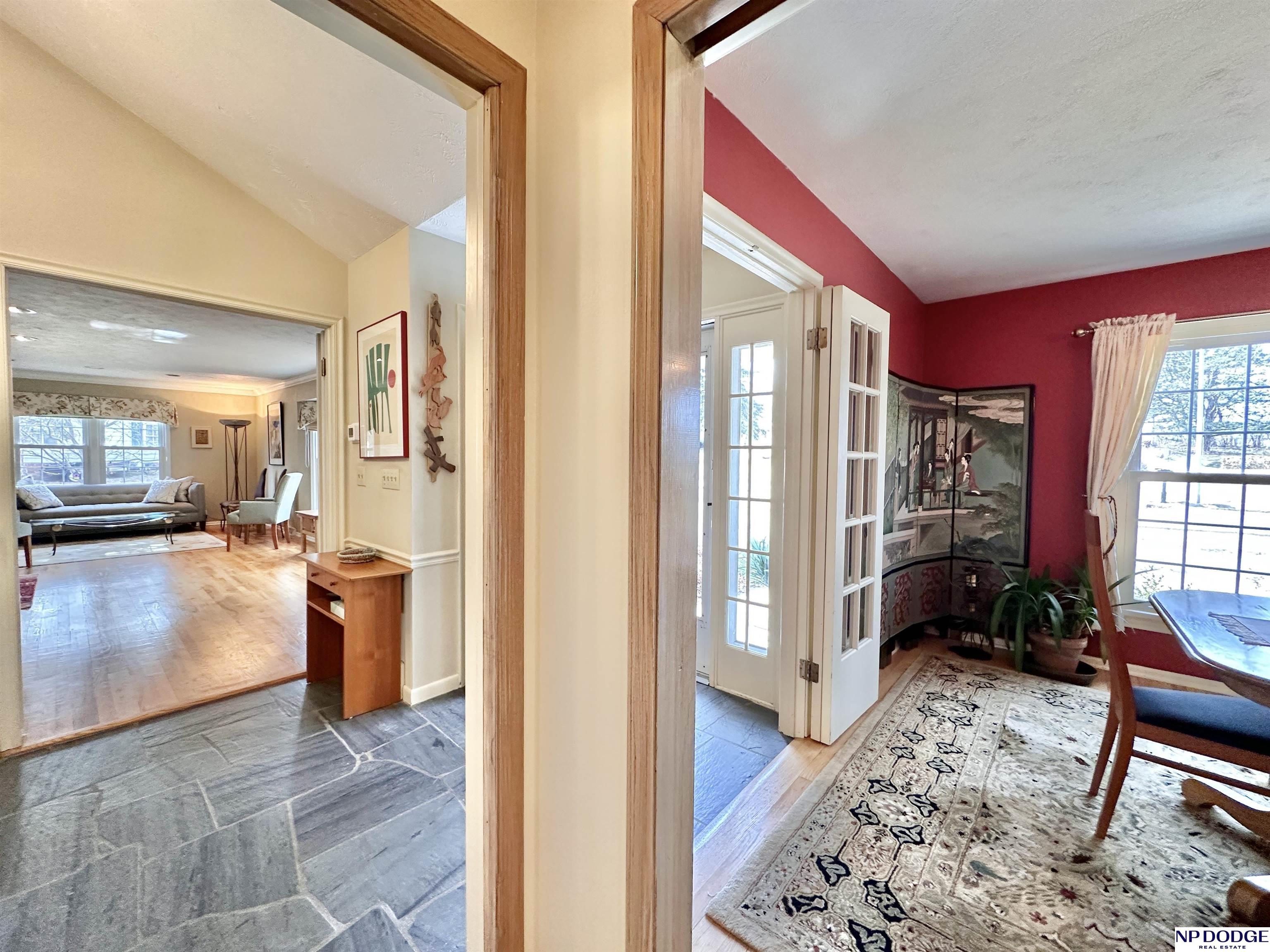 907 Crestridge Road, Omaha NE 68154 - (MLS#22604274) | Nebraska Realty