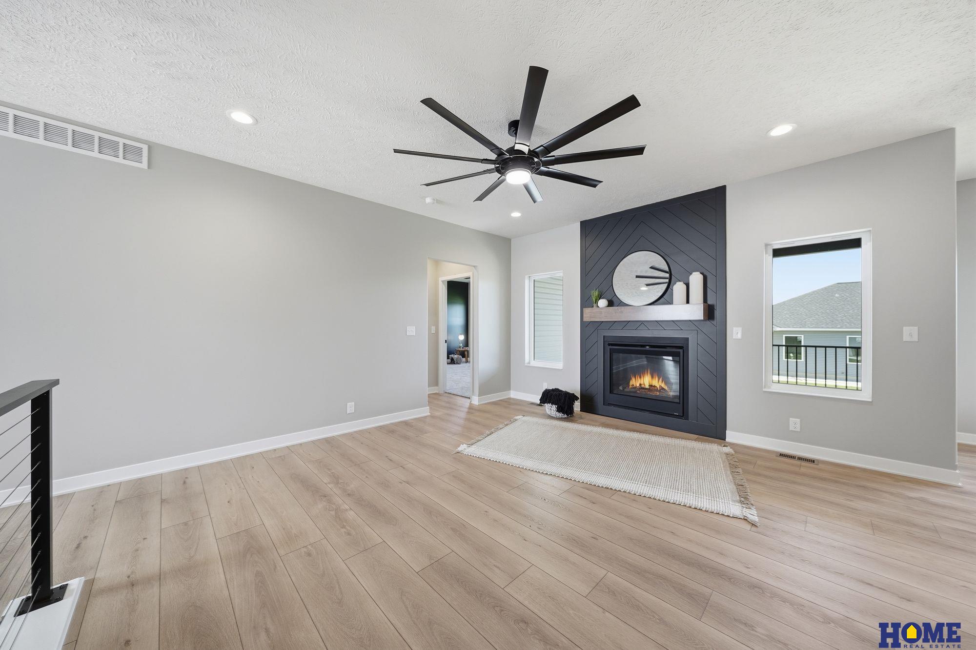 604 N 106th Street, Lincoln, NE, 68527