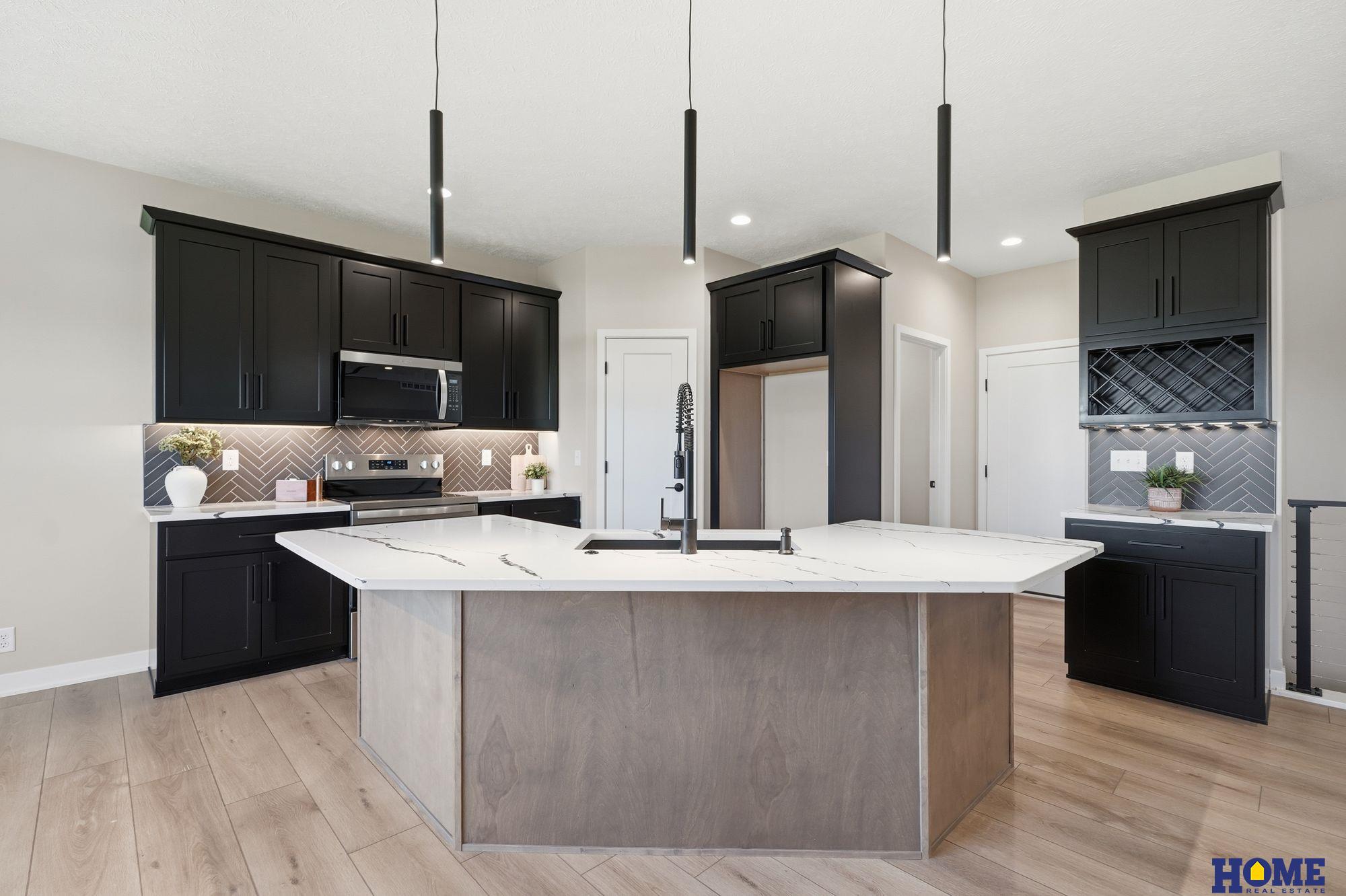 604 N 106th Street, Lincoln, NE, 68527