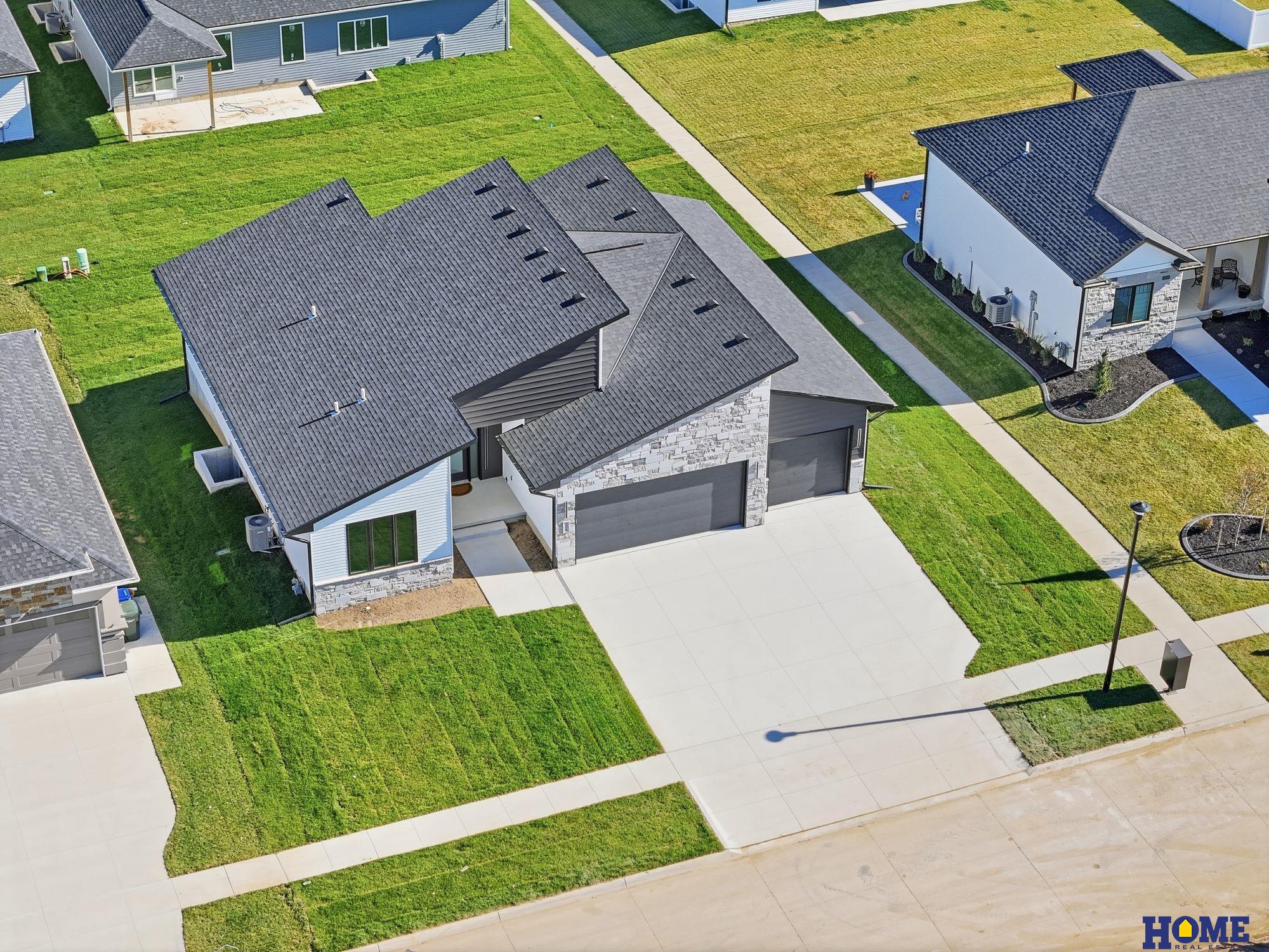 604 N 106th Street, Lincoln, NE, 68527