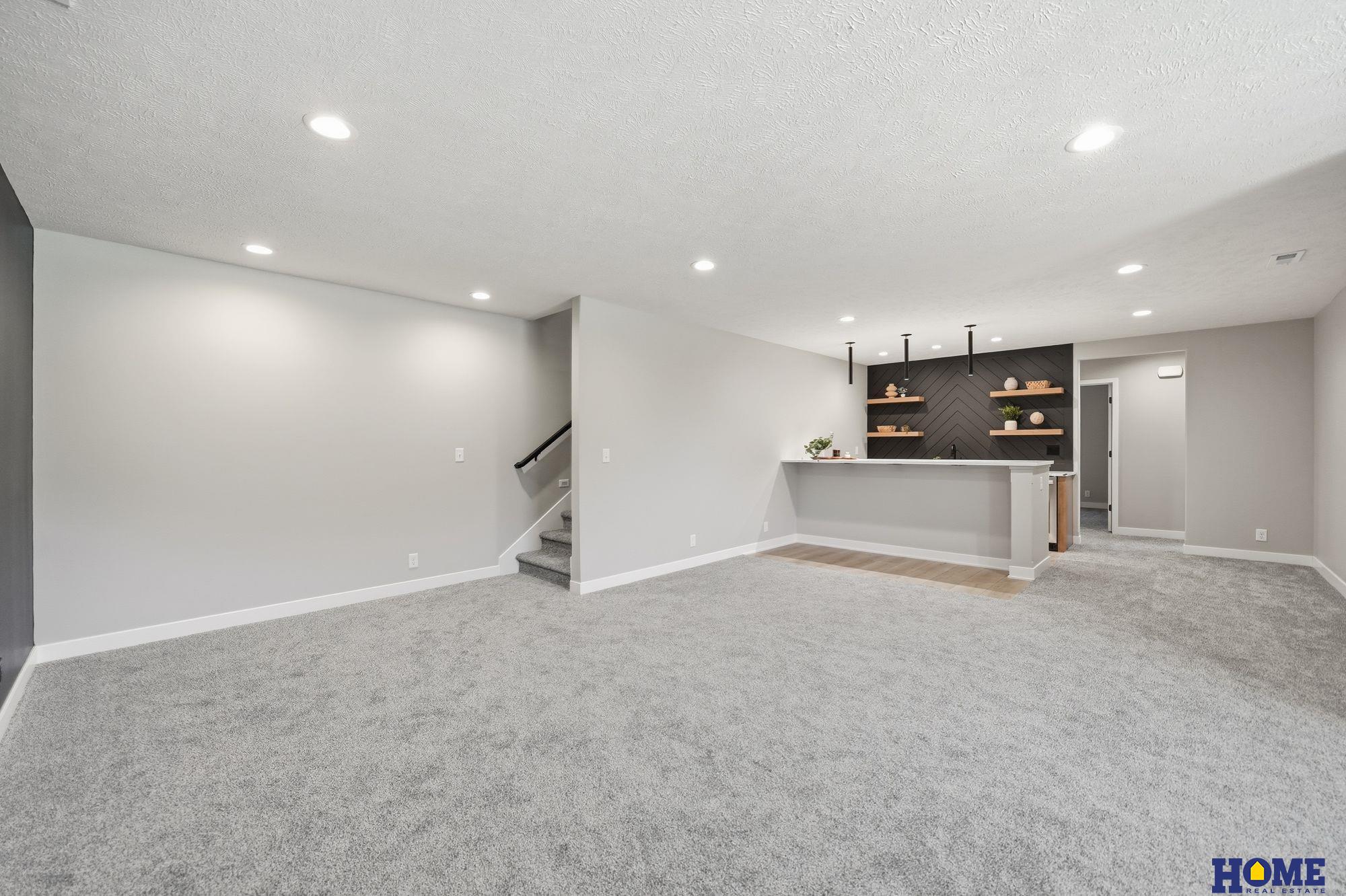 604 N 106th Street, Lincoln, NE, 68527