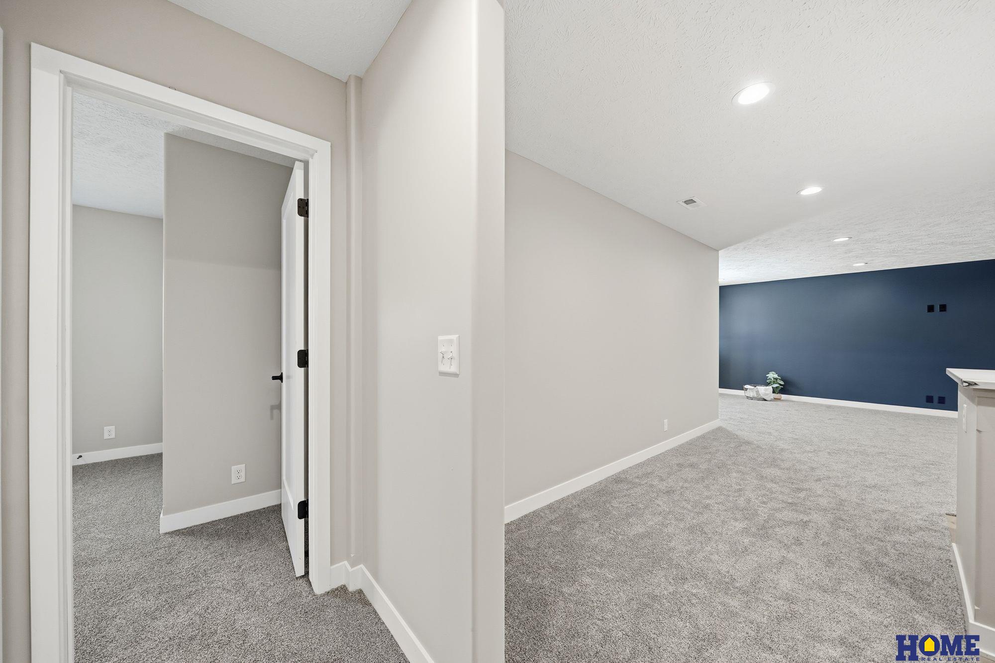 604 N 106th Street, Lincoln, NE, 68527