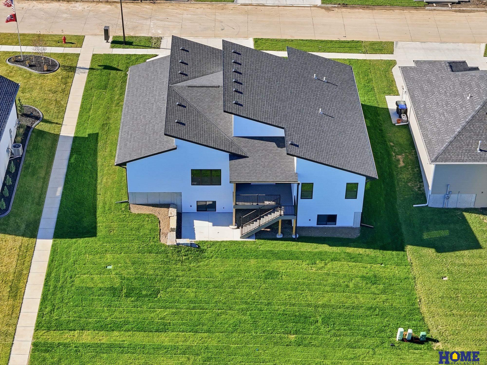 604 N 106th Street, Lincoln, NE, 68527