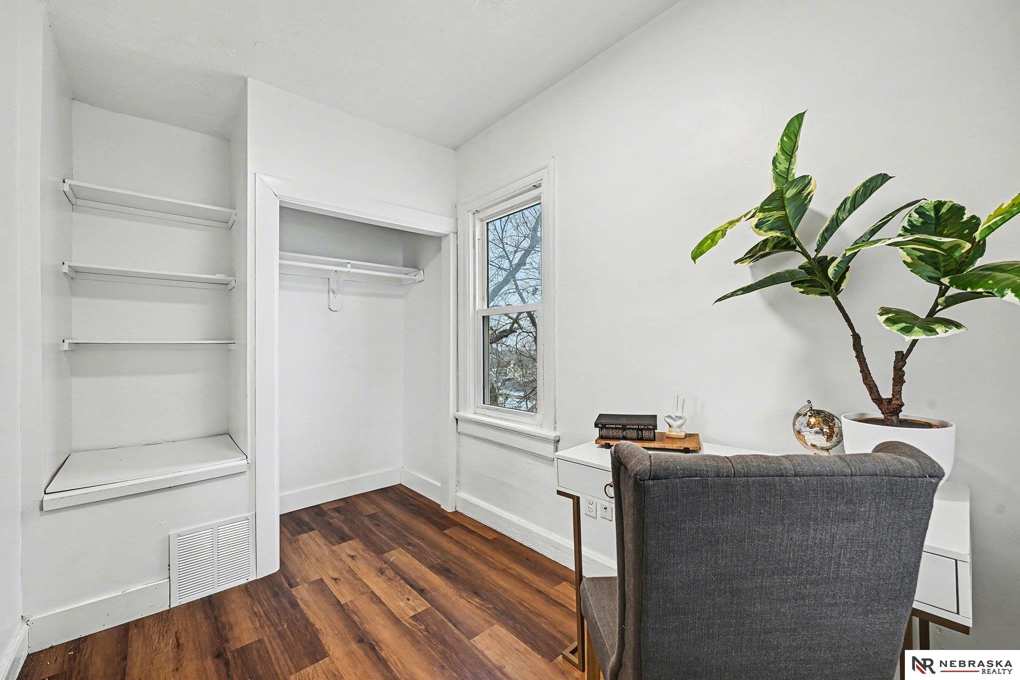 4507 S 15th Street, Omaha, NE, 68107