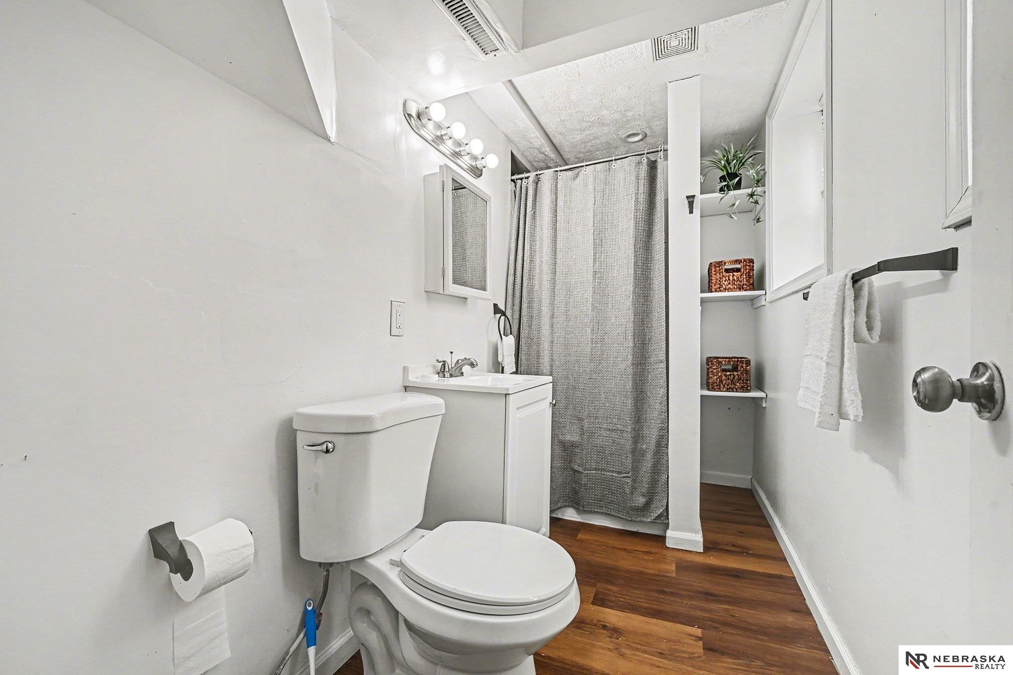 4507 S 15th Street, Omaha, NE, 68107