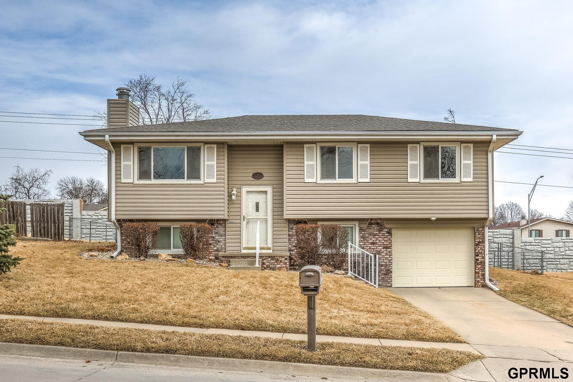 14604 Emiline Street, Omaha, Nebraska image 1