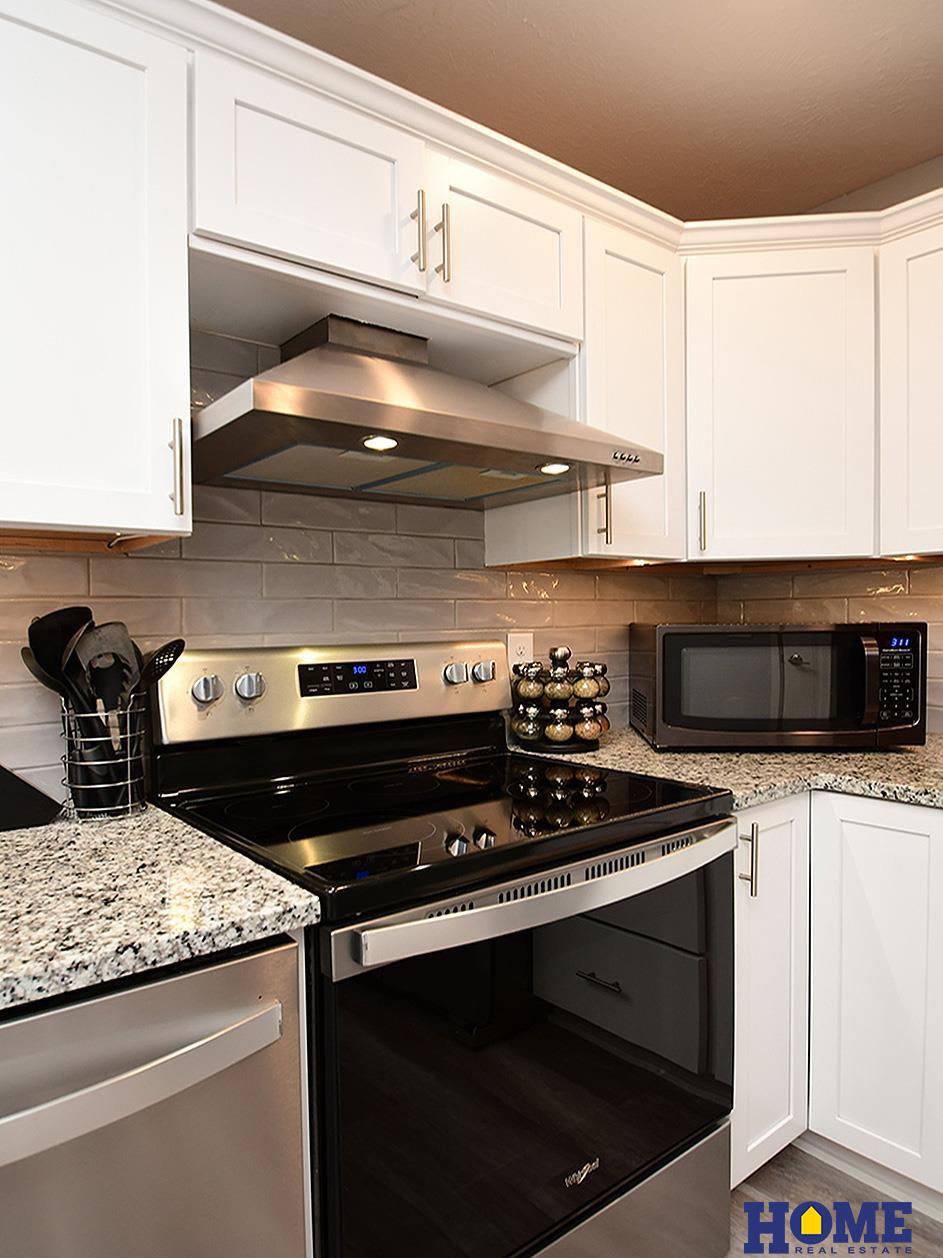 5806 94th Street, Lincoln, NE, 68526