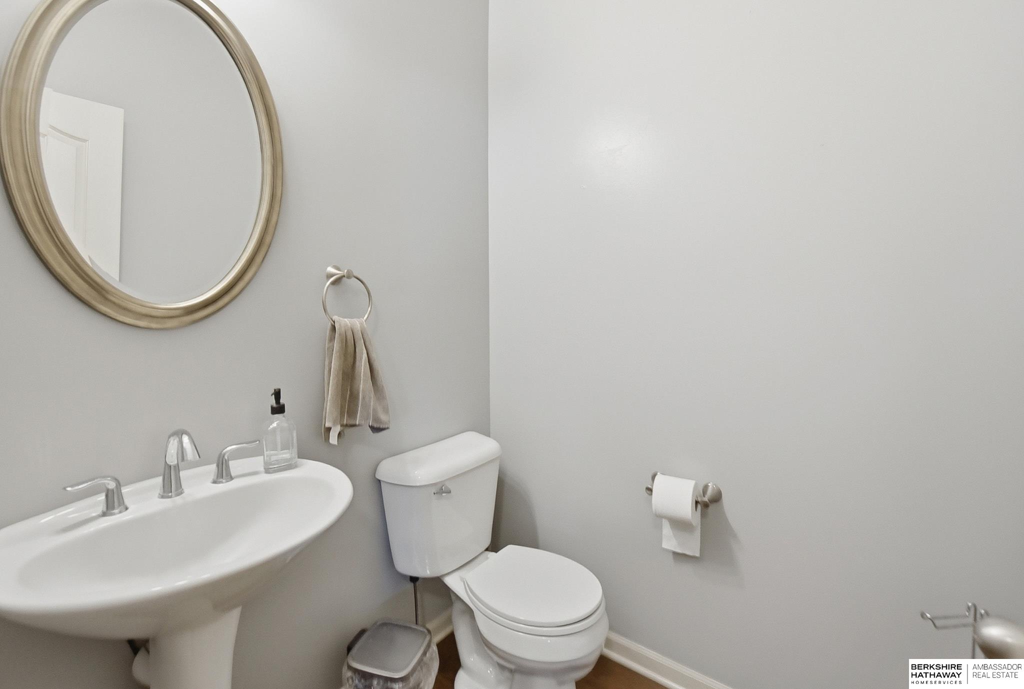 16611 Dora Hamann Parkway, Omaha, NE, 68116