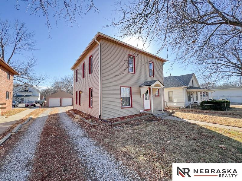 5230 Ervin Street, Lincoln, NE, 68504