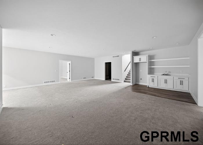 911 107Th Street, Lincoln, NE, 68527