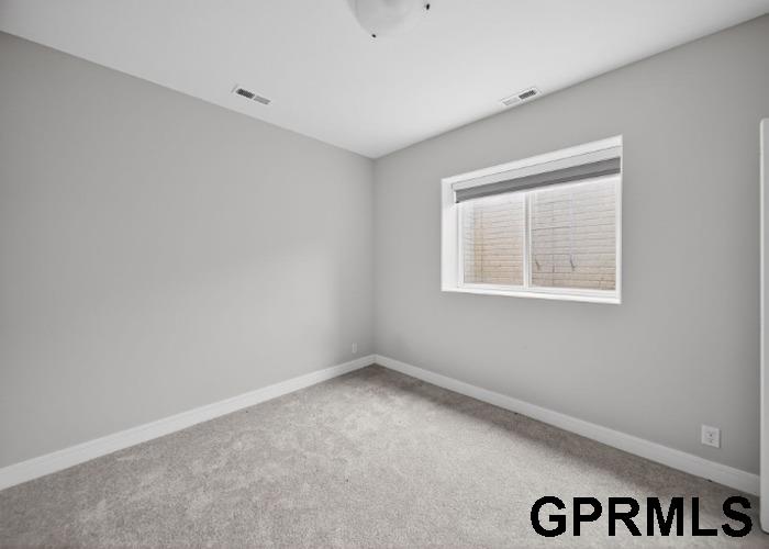 911 107Th Street, Lincoln, NE, 68527