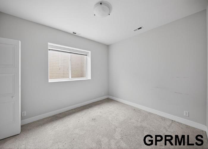 911 107Th Street, Lincoln, NE, 68527