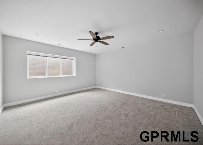 911 107Th Street, Lincoln, NE, 68527