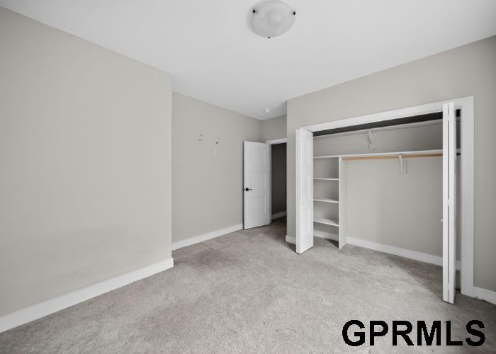 911 107Th Street, Lincoln, NE, 68527