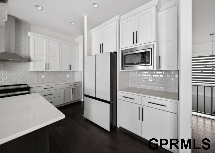 911 107Th Street, Lincoln, NE, 68527