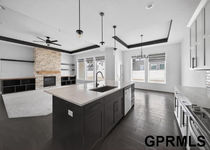 911 107Th Street, Lincoln, NE, 68527