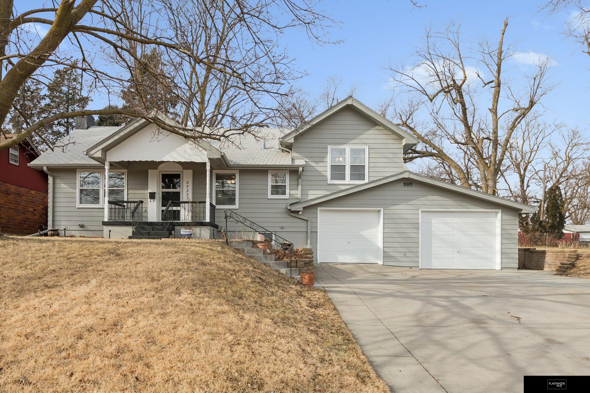 3922 N 52nd Street, Omaha