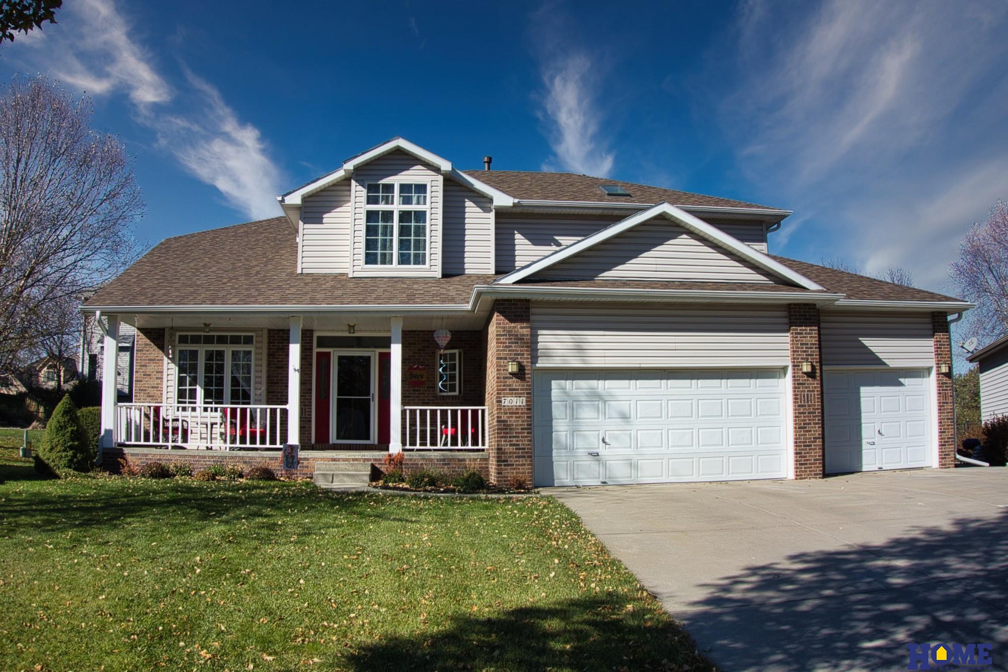 6600 Crooked Creek Drive, Lincoln, NE, 68516