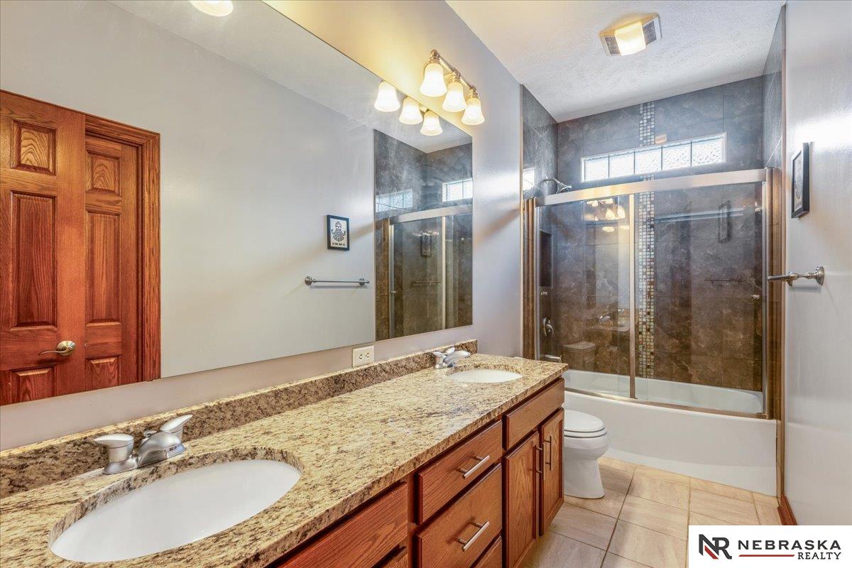 5011 Sawgrass Drive, Lincoln, NE, 68526