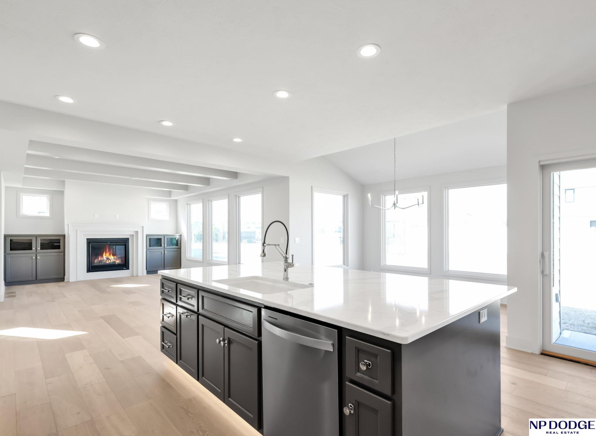 12620 78 Avenue, Papillion, NE, 68046