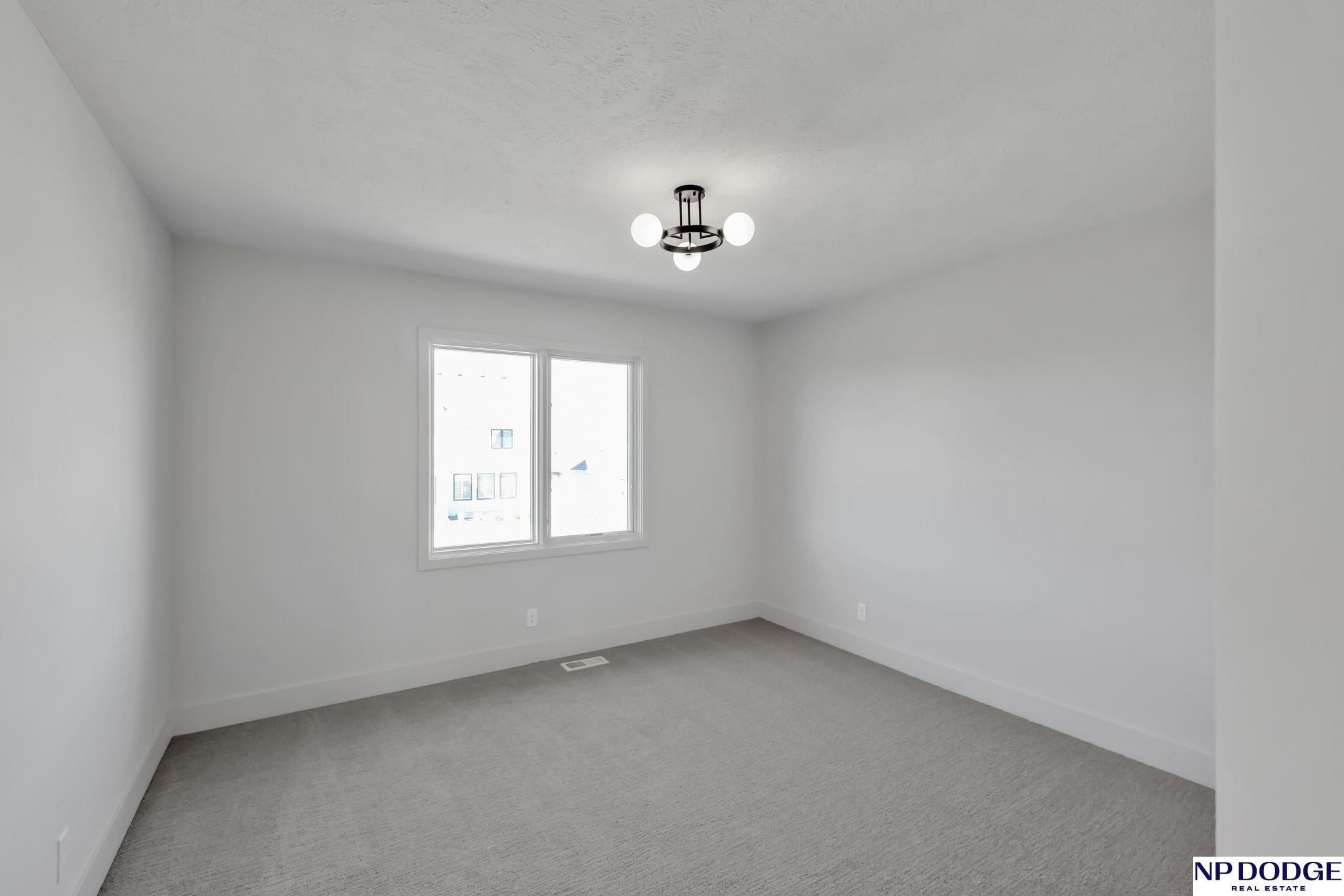 12620 78 Avenue, Papillion, NE, 68046