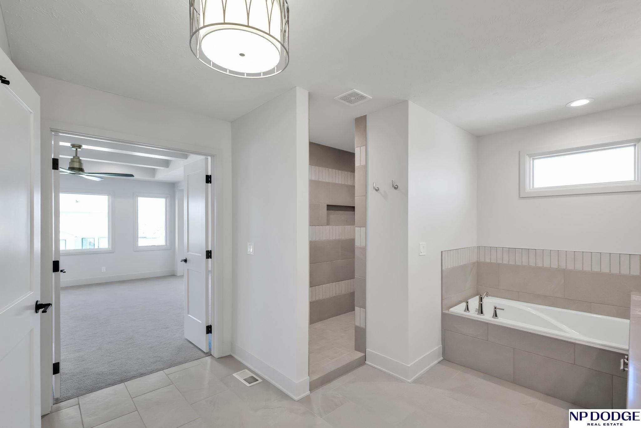 12620 78 Avenue, Papillion, NE, 68046