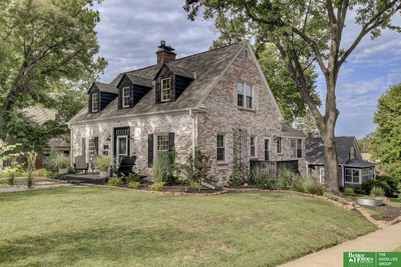 2520 N 56 Street, Omaha, NE, 68104-9999