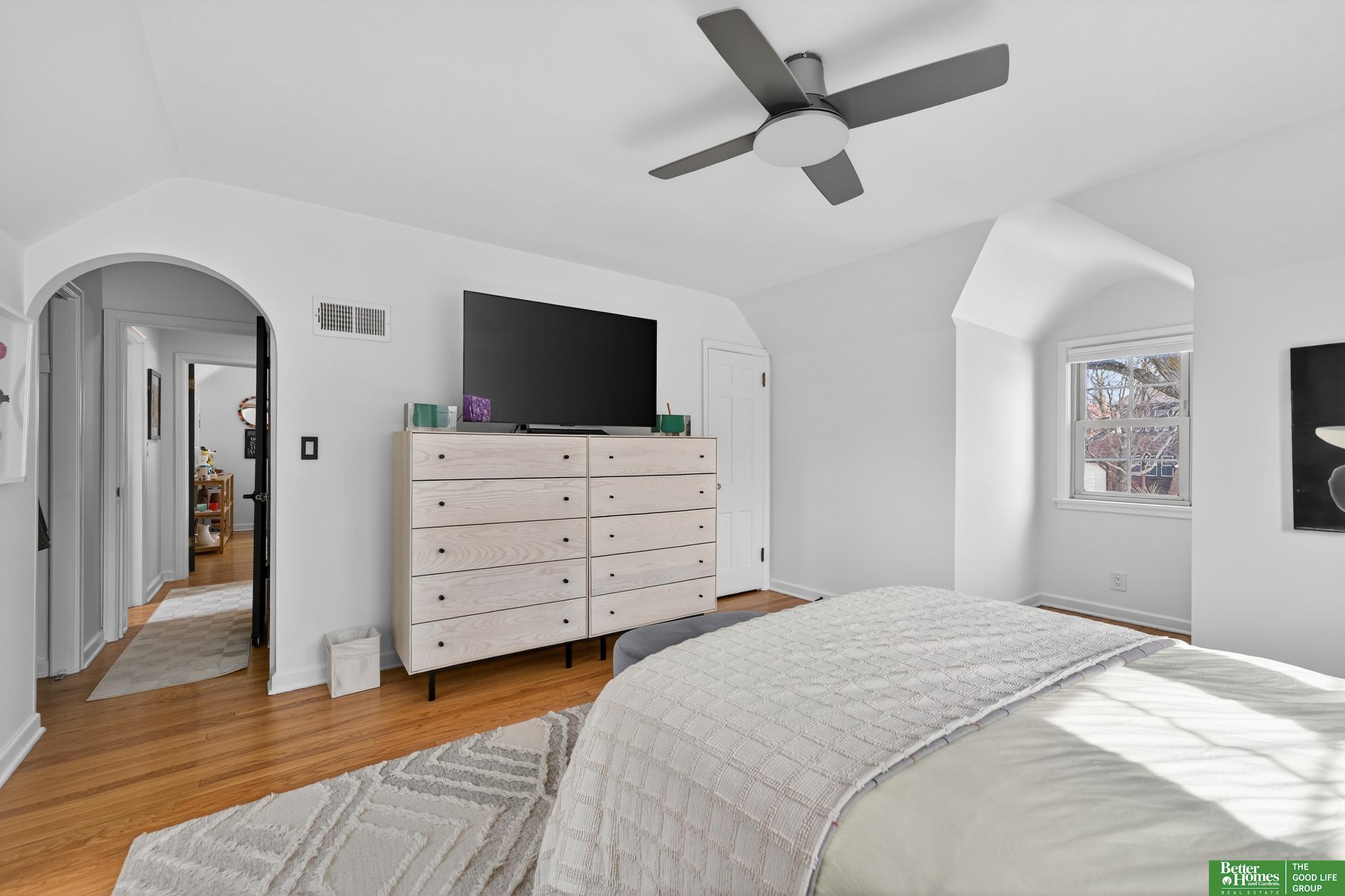 2520 N 56 Street, Omaha, NE, 68104-9999