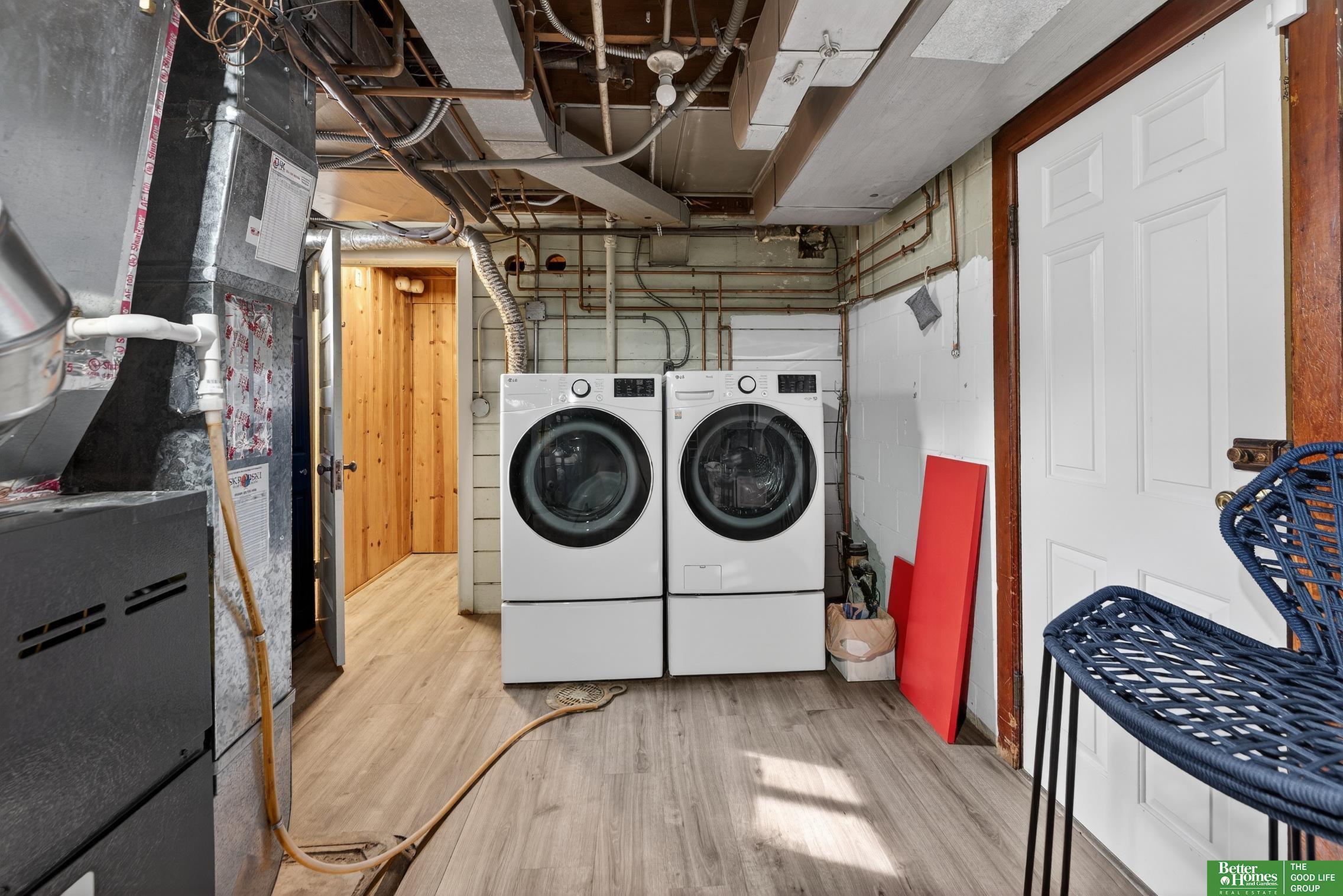 2520 N 56 Street, Omaha, NE, 68104-9999