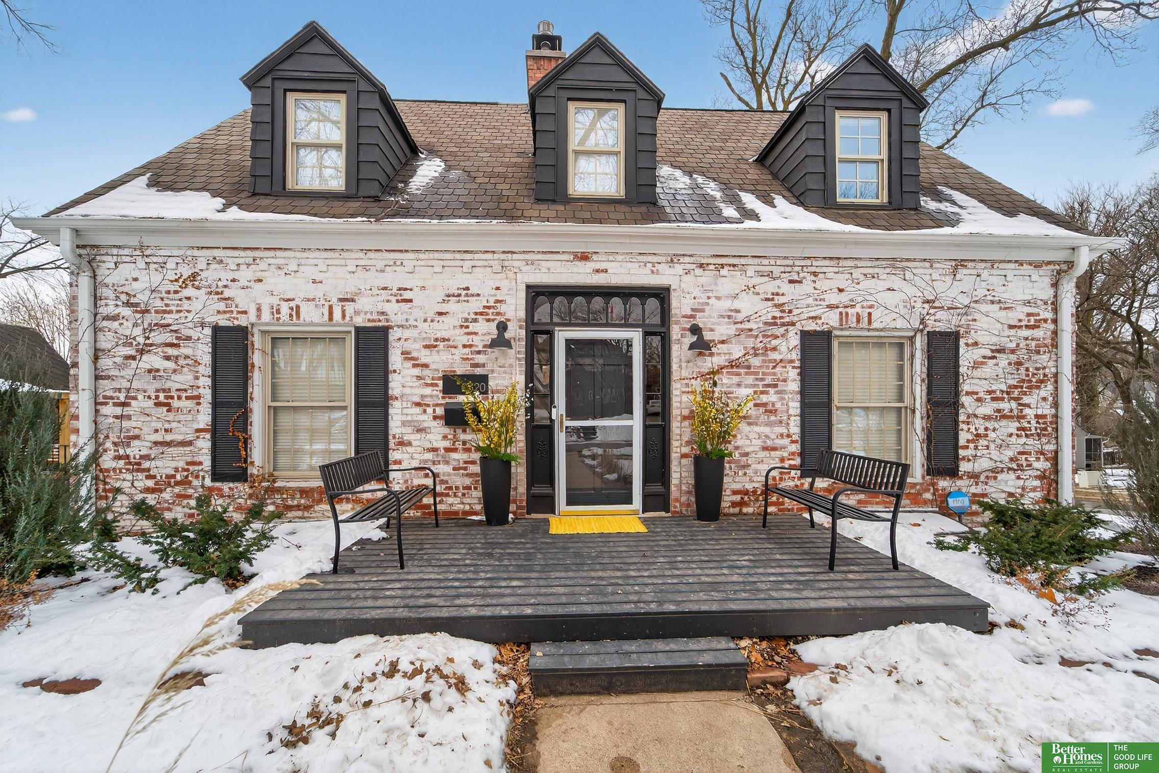 2520 N 56 Street, Omaha, NE, 68104-9999