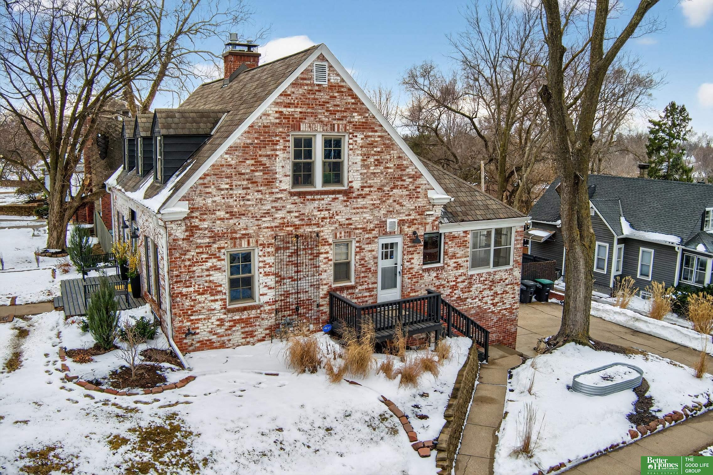 2520 N 56 Street, Omaha, NE, 68104-9999