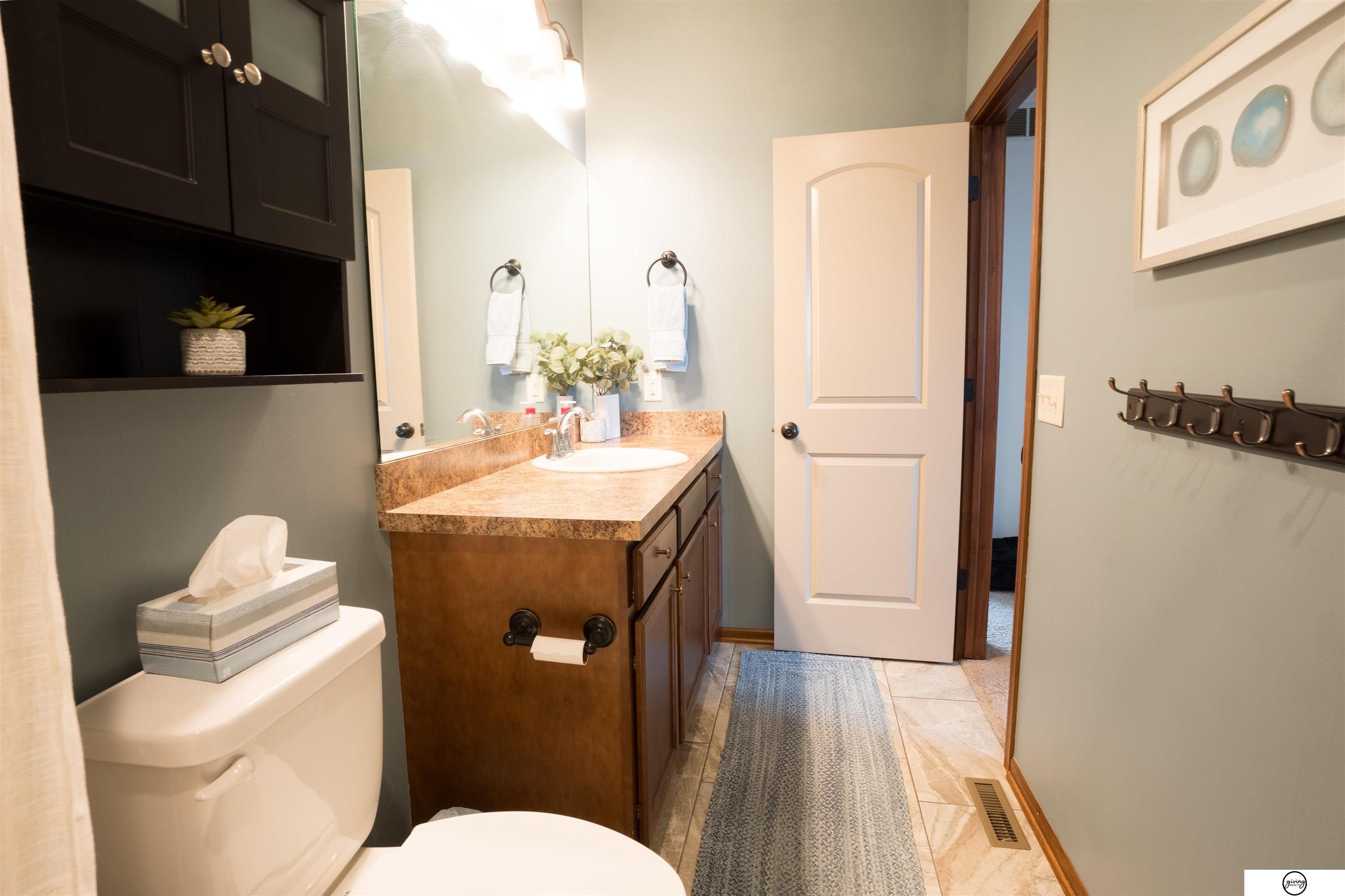 6811 Tempest Drive, Lincoln, NE, 68521