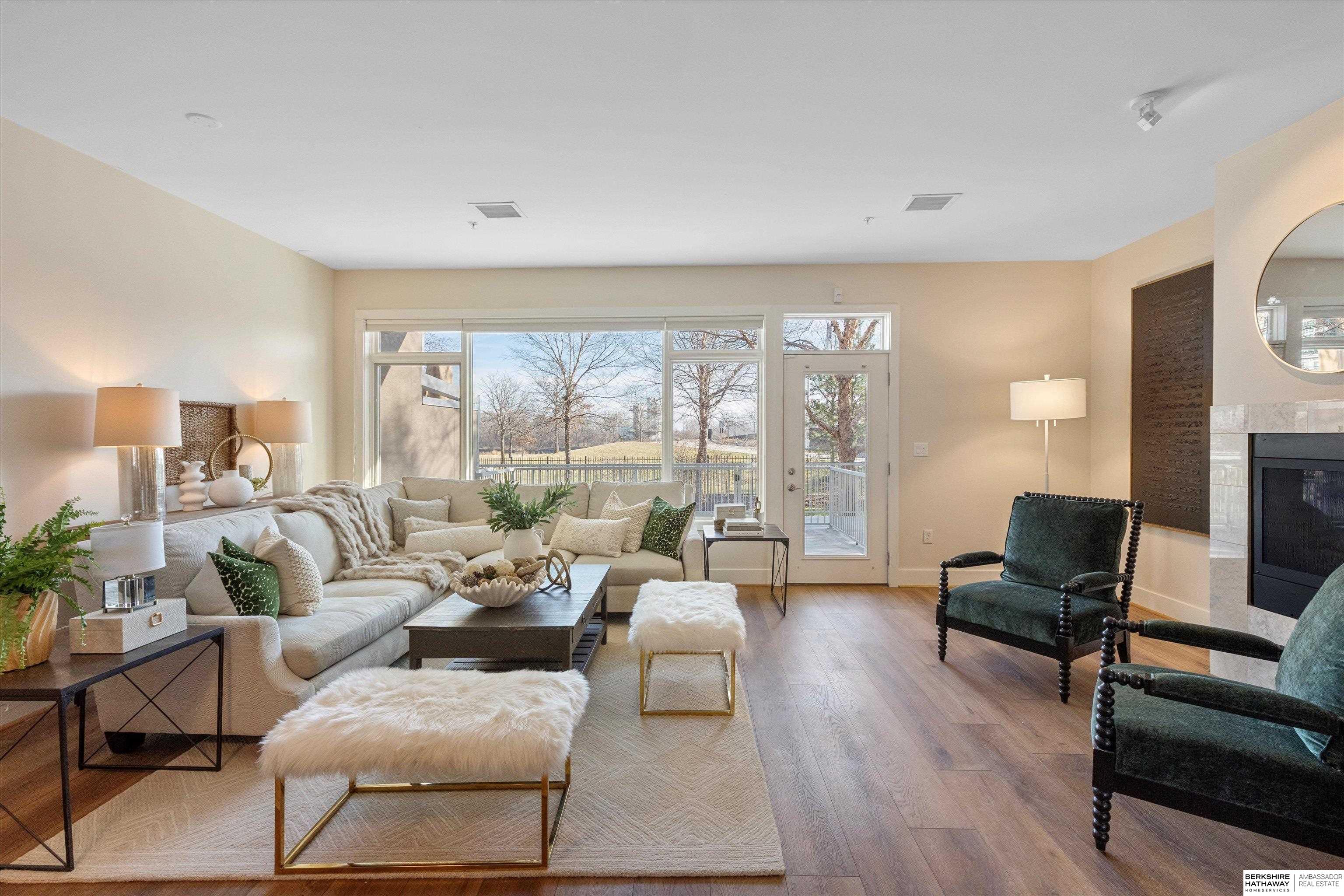 Photo of 723 Riverfront Drive Omaha NE 68102