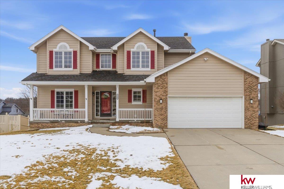 2141 Ashwood Avenue, Papillion, NE, 68133